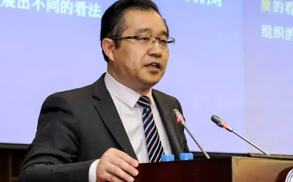 陳國權(quán) 清華大學(xué)經(jīng)濟(jì)管理學(xué)院教授、博士生導(dǎo)師